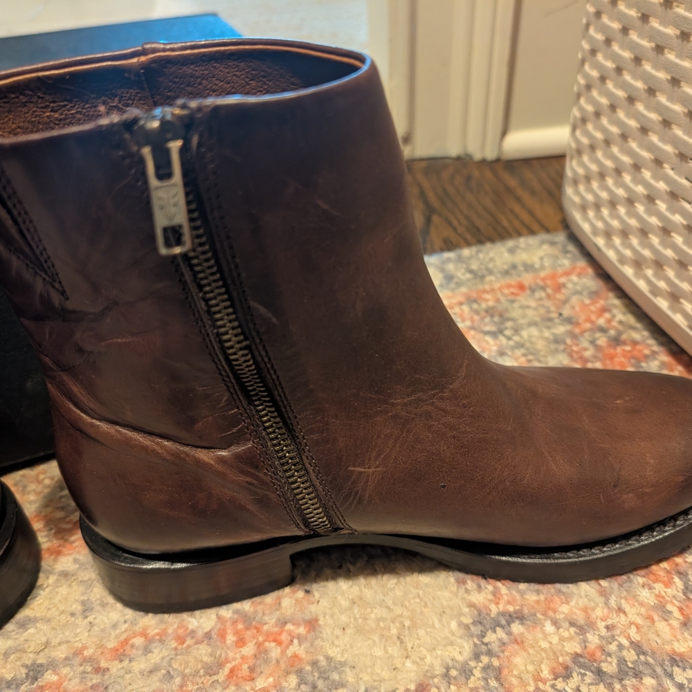 Women's Brown Leather Boots - Picture 7 of 11